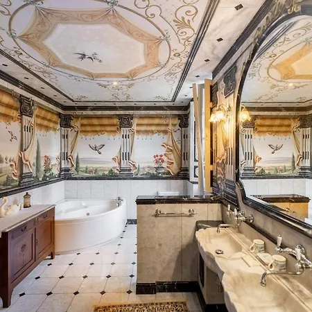 Butori - Luxury Con Piscina - Lucca Firenze *